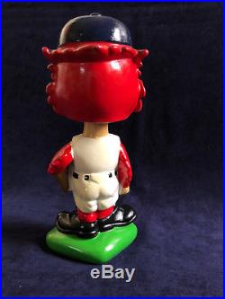 » Vintage 1962 St Louis Cardinal Mascot Bobble Head with Diamond Green BaseVintage Bobble Heads