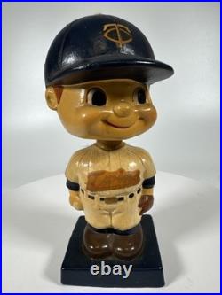 1960-61 MINNESOTA TWINS Bobble Head/Nodder Blue Square Base Japan MLB vintage