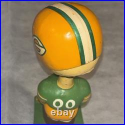 1960's GREEN BAY PACKERS VINTAGE BOY SQUARE BASE NODDER BOBBLEHEAD