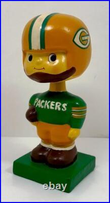 1960's GREEN BAY PACKERS VINTAGE BOY SQUARE BASE NODDER BOBBLEHEAD EX-NM 1960's GREEN BAY PACKERS VINTAGE BOY SQUARE BASE NODDER BOBBLEHEAD EX-NM
