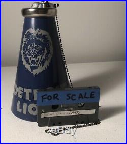 1960's VINTAGE DETROIT LIONS Yell-O-Phone MEGAPHONE WITH BOBBLEHEAD FIGURE CLIP