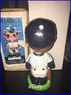1960's Vintage New York Yankees nodder / bobblehead green base-Original Box