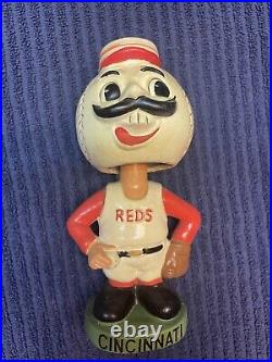 1962 Japan Vintage Cincinnati Reds Bobble Head Nodder Green Base