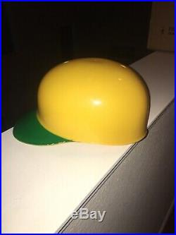 1969 Vintage Oakland As Athletic Batting Helmet Green Yellow Pristine Bear Mint
