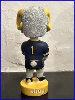 2001 Vintage Navy Midshipmen Goat Mascot Bobblehead w Box NCAA Football 2001 Vintage Navy Midshipmen Goat Mascot Bobblehead w Box NCAA Football