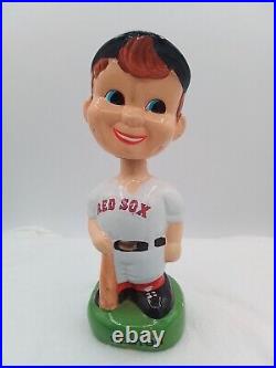 8 RED SOX BASEBALL VINTAGE 1980s BOBBLEHEAD NODDER GREEN BASE REDSOX CERAMIC