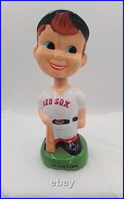 8 RED SOX BASEBALL VINTAGE 1980s BOBBLEHEAD NODDER GREEN BASE REDSOX CERAMIC