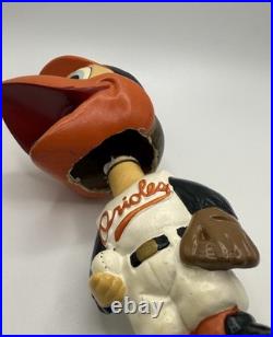 Baltimore Orioles 1960s Vintage Bobblehead Nodder White Base Japan Baltimore Orioles 1960s Vintage Bobblehead Nodder White Base Japan