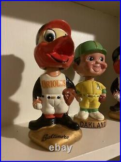 Baseball bobblehead 1960s vintage old Baltimore Orioles bird Gold base Nodder