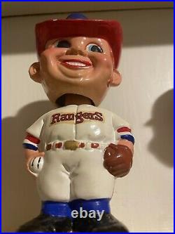 Baseball bobblehead 1960s vintage old Texas Rangers Character Gold base Nodder
