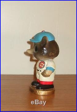 Chicago CUBS 1968 vintage Nodder / Bobblehead doll Gold round base