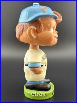 Chicago White Sox Sideways Hat Nodder 1963 Vintage Bobblehead