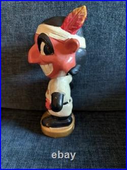 Chief Wahoo Cleveland Indians Vintage 1960s Bobblehead Nodder Gold Base Rare