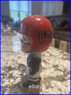 Cincinnati Bengals 1960's Bobble Head Figure NFL Vintage Rare Gold Base Cincinnati Bengals 1960's Bobble Head Figure NFL Vintage Rare Gold Base