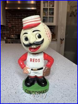 Cincinnati Reds? 1960's VINTAGE Bobblehead Japan RARE Green Square Base NM-MT