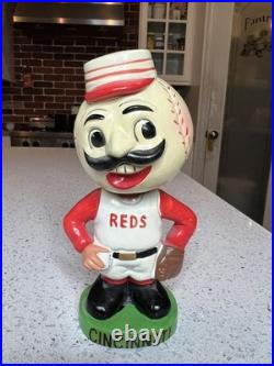 Cincinnati Reds? 1960's VINTAGE Bobblehead Japan RARE Green Square Base NM-MT