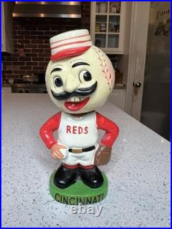 Cincinnati Reds? 1960's VINTAGE Bobblehead Japan RARE Green Square Base NM-MT
