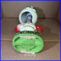 Cincinnati Reds, MLB Baseball Bobblehead Nodder Green Base Japan- 60s Vintage 7