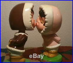 ESKIMO vtg kissing composition bobble head nodder figurines girl boy alaska fur