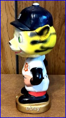 HTF Vintage 1960's Detroit Tigers Baseball Bobble Head Nodder with Gold Base HTF Vintage 1960's Detroit Tigers Baseball Bobble Head Nodder with Gold Base