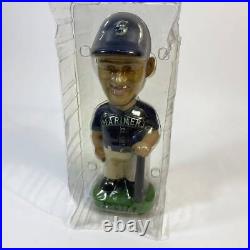 Ichiro Suzuki Bobblehead Figure 2001 Mariners MLB with Box Vintage Discoloration &