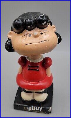 Lego Lucy 1950s Peanuts Bobble Head Figurine Retro Vintage Collection