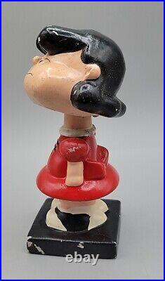 Lego Lucy 1950s Peanuts Bobble Head Figurine Retro Vintage Collection