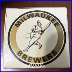 Lot of 4 VTG NFL & MLB BOBBLE HEADS 70's Hank Aaron RAMS Brewers Bears. BR