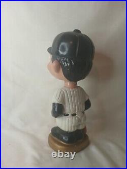 MLB New York Yankees GOLD BASE BOBBLEHEAD 60s Vtg Orig NY NODDER MADE IN JAPAN