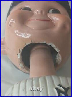 MLB New York Yankees GOLD BASE BOBBLEHEAD 60s Vtg Orig NY NODDER MADE IN JAPAN