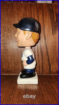 Mickey Mantle Square Whit Base Baseball Nodder Bobblehead Original Vintage