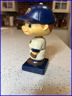 Minnesota Twins Bobble Head Figure Vintage 1960s All Original