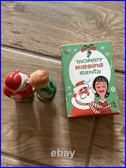 Mommy Kissing Santa Claus Bobble Heads Vtg Christmas Hong Kong Magnetic Heads