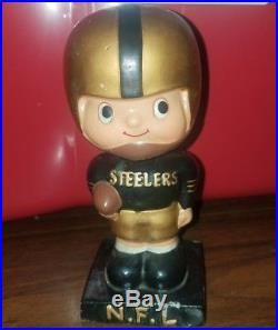 NFL on Base Pittsburgh Steelers Bobblehead Nodder Vintage 1962