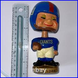 NY Giants Football Vintage 1960's Bobble Head Doll Set'Kissing Boy & Girl