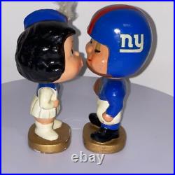 NY Giants Football Vintage 1960's Bobble Head Doll Set'Kissing Boy & Girl