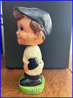 New York Yankees Vintage 1960's Round Base Nodder Bobblehead VG+