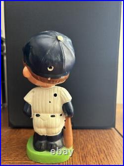 New York Yankees Vintage 1960's Round Base Nodder Bobblehead VG+