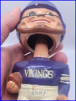 Original Vintage 1960's Minnesota Vikings Bobblehead Nodder NFL Japan Gold Base