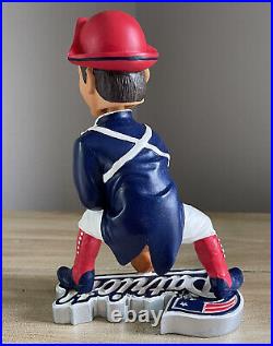 PATRIOT PAT New England Patriots Mascot NFL Vintage Logo Base Bobblehead NIB