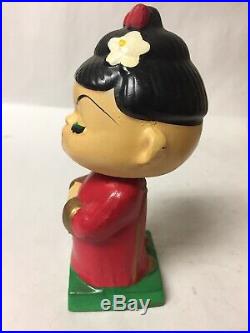 Pair Vintage Chinese Boy Girl Kissing Bobble Head Nodder Doll Original Box Japan
