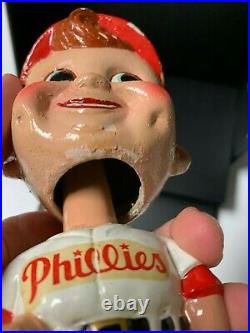 Philadelphia PHILLIES Vintage Nodder Gold Base Bobblehead Bobbing Bobble Head