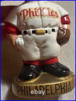 Philadelphia Phillies 1967 vintage bobblehead gold base original Japan