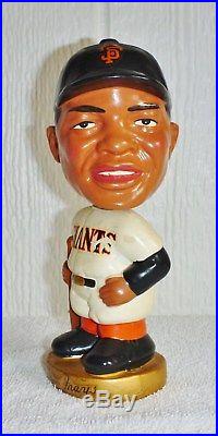 RARE VINTAGE WILLIE MAYS NODDER BOBBLEHEAD GOLD ROUND BASE 1960's GIANTS JAPAN RARE VINTAGE WILLIE MAYS NODDER BOBBLEHEAD GOLD ROUND BASE 1960's GIANTS JAPAN