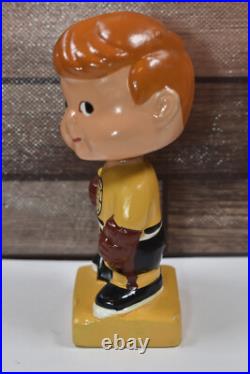 RARE Vintage 1960s Boston Bruins Square Base Mini NHL Bobble Head Nodder Japan RARE Vintage 1960s Boston Bruins Square Base Mini NHL Bobble Head Nodder Japan