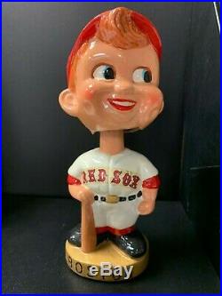 RED SOX Boston Vintage Nodder Gold Base Bobblehead Bobbing Bobble Head