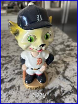 Rare Vintage 1960's Detroit Tigers Baseball Bobble Head Nodder with Gold Base