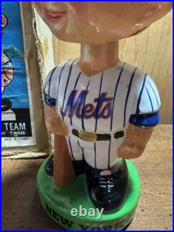 Rare Vintage 1960s Green Base NY Mets Bobblehead Bobble Head Nodder & Box. Mint