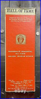 Rare Vintage 1963 MLB Hall Of Fame Collectors Series Bust William Dickey in Box