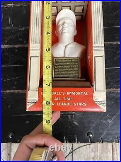 Rare Vintage 1963 MLB Hall Of Fame Collectors Series Bust William Dickey in Box